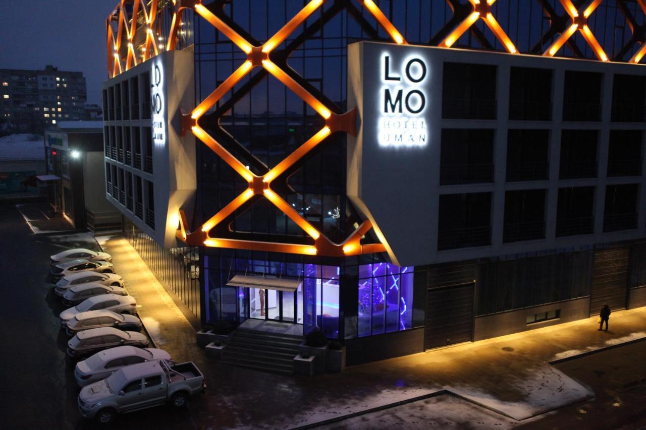 Lomo Hotel Umań Zewnętrze zdjęcie