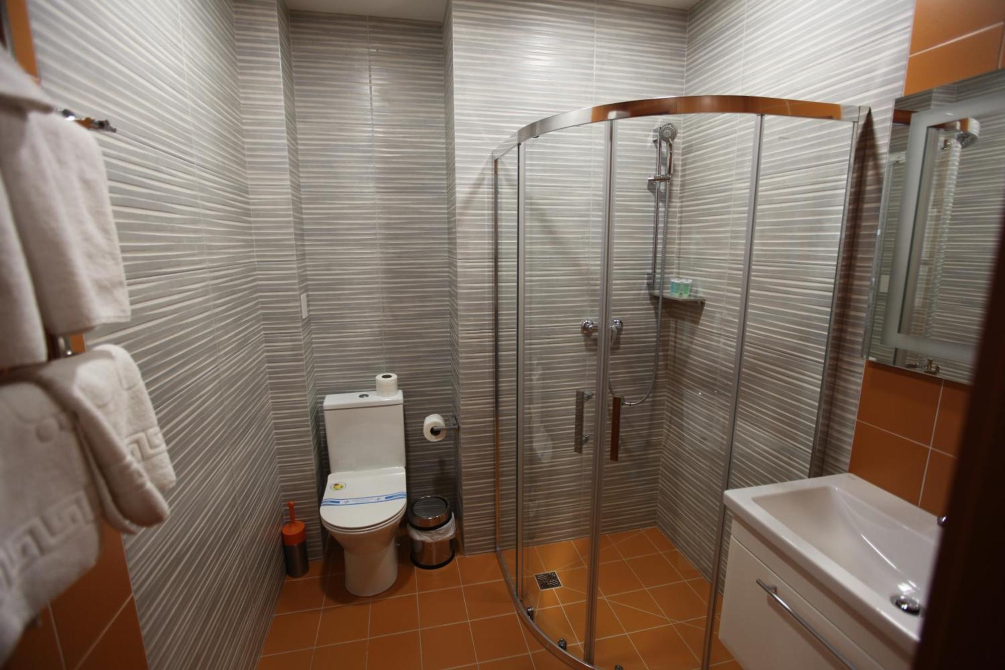 Lomo Hotel Umań Zewnętrze zdjęcie
